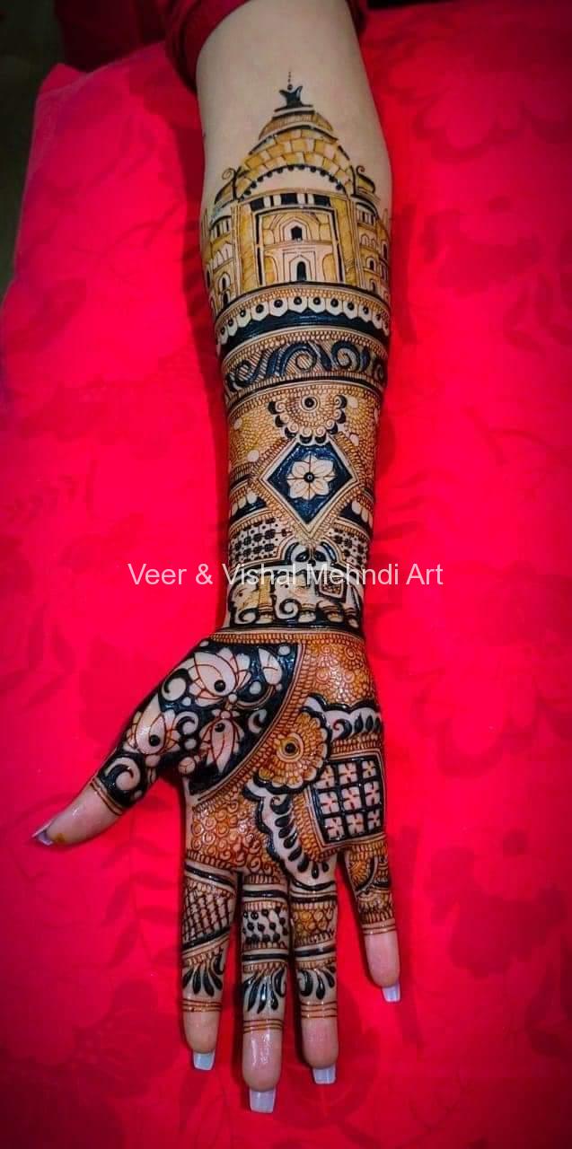 LEGS DESIGN @vibhagalamehendi_artist Startup inspired by @harins_mehndi  Contact:- 9768155389 | Instagram